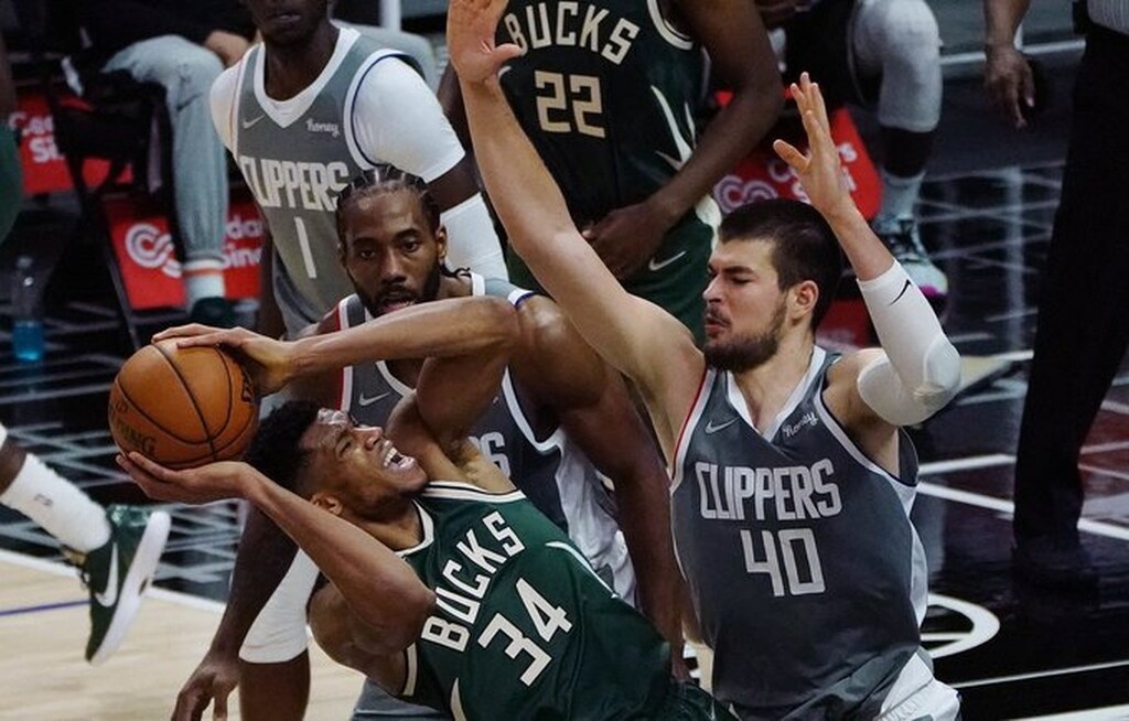 NBA: Οι καλύτερες στιγμές του Γιάννη Αντετοκούνμπο (photos+video)