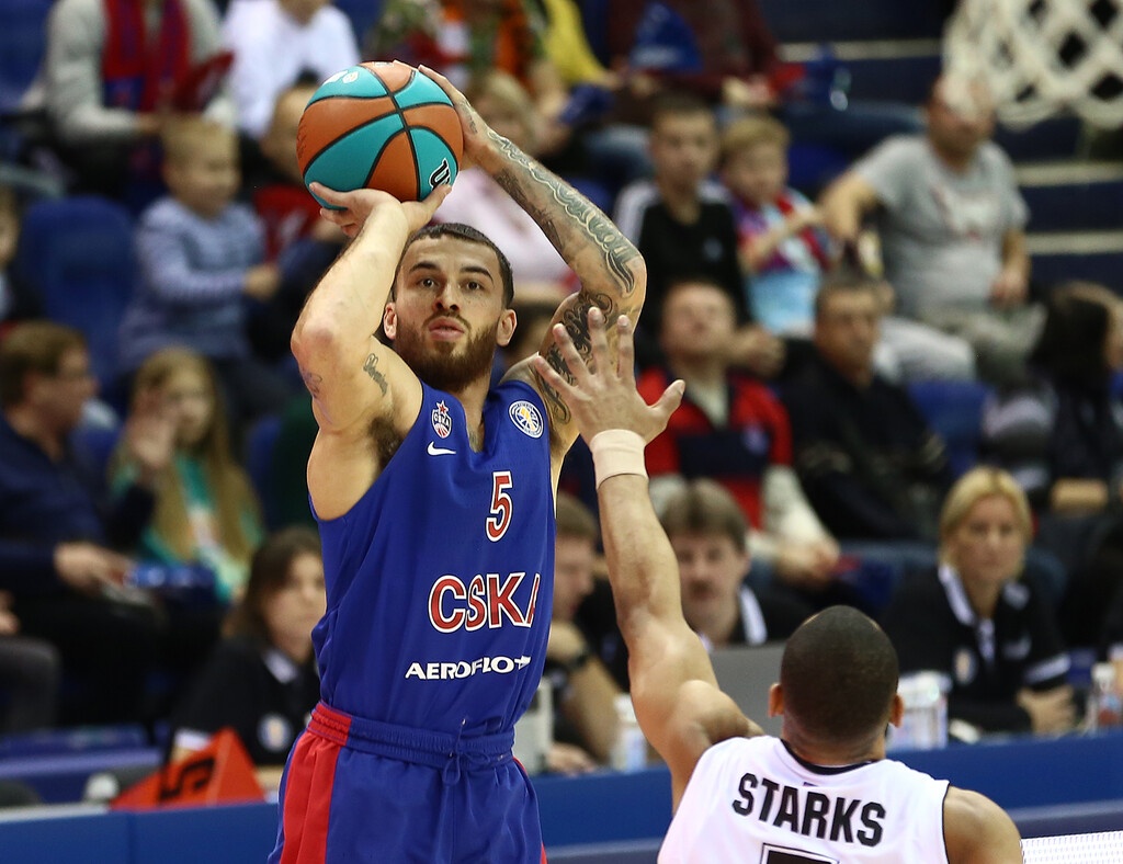 Ρεάλ Μαδρίτης: Σενάρια... φωτιά για Μάικ Τζέιμς (photos)