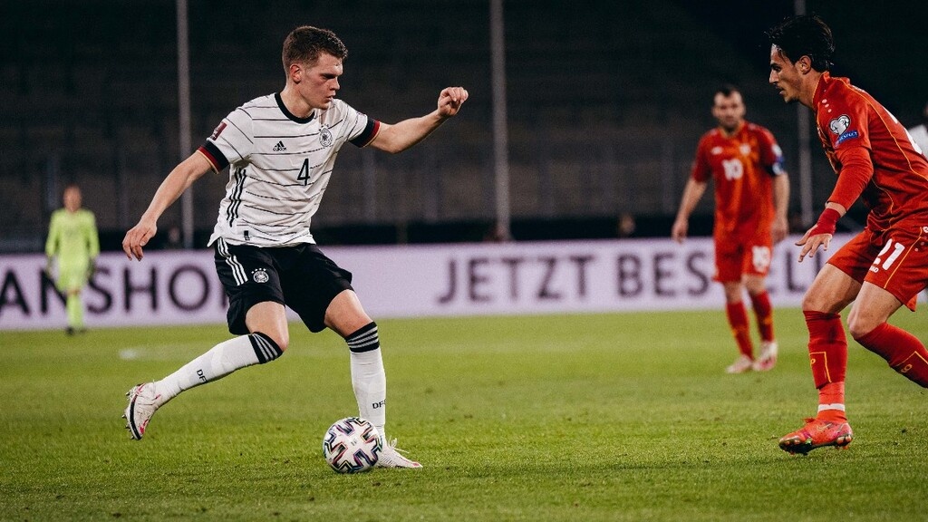 Προκριματικά Μουντιάλ: Βράζουν τα γερμανικά ΜΜΕ για την «ήττα ντροπή από τον νάνο» (video+photos)