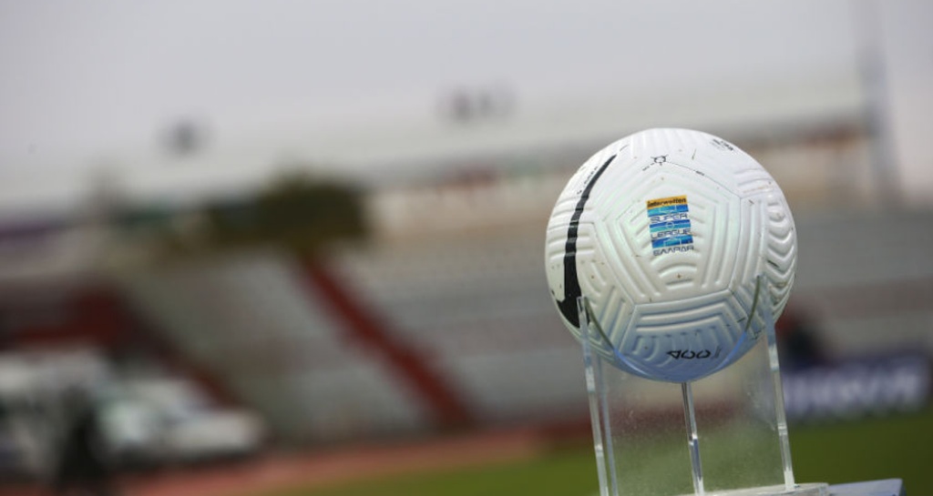 Super League: Ο απολογισμός του Μπουτσικάρη - «Στο τέλος όλοι μένουμε τυφλοί»