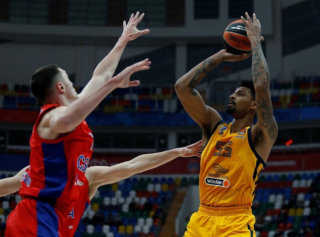 ΤΣΣΚΑ Μόσχας-Χίμκι 97-72: Με πλεονέκτημα έδρας στα play offs και χωρίς Τζέιμς