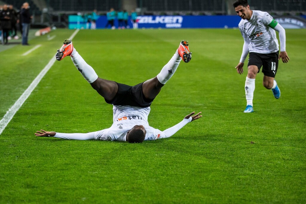 Bundesliga: Η Γκλάντμπαχ λύγισε τη Φράιμπουργκ κι ελπίζει σ' ευρωπαϊκό εισιτήριο (photos)