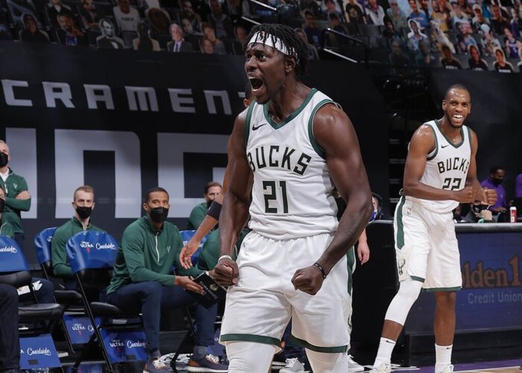 ΝΒΑ: Μετά τους Αντετοκούνμπο, Μίντλετον «έδεσαν» και Τζρου Χόλιντεϊ οι Μπακς (photos)