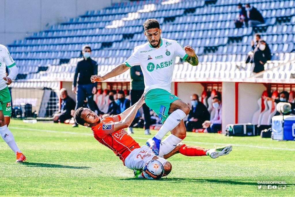 Ligue 1: Νίκη παραμονής η Σεντ Ετιέν του Σισέ! (photos)