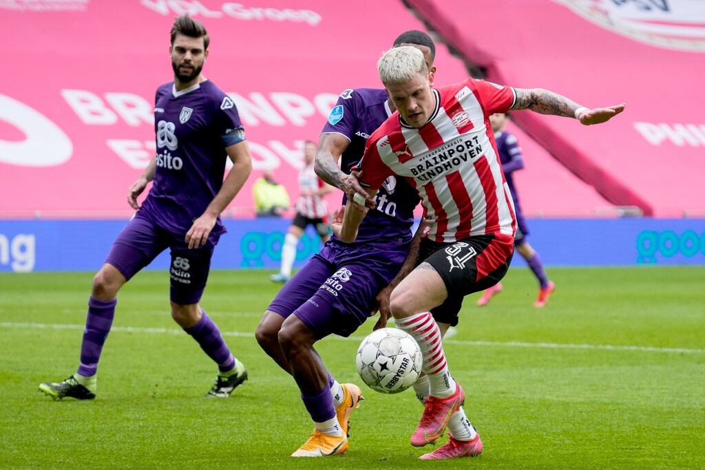 Eredivisie: Ακάθεκτος ο Άγιαξ, λύγισε και τη Χέρενφεν (photos)