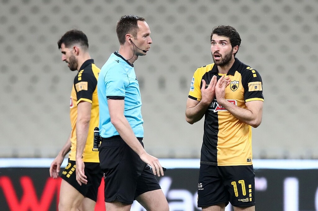 ΑΕΚ: «Μύλος» με ατάκες φωτιά Καρίμ για Χιμένεθ - Η εξήγηση και η επιβεβαίωση (photos)