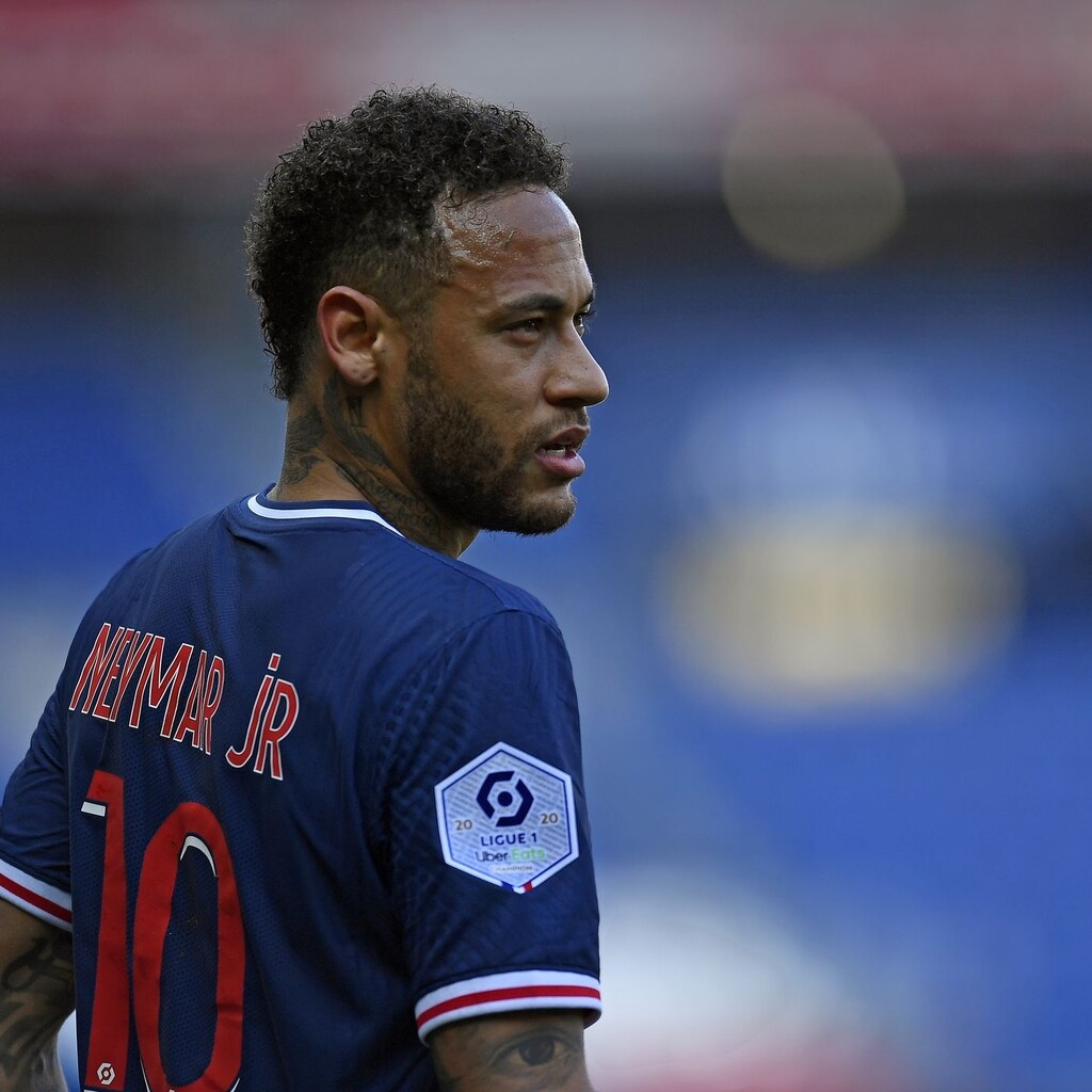 Παρί Σεν Ζερμέν: Δυσαρέσκεια στα αποδυτήρια για Νεϊμάρ