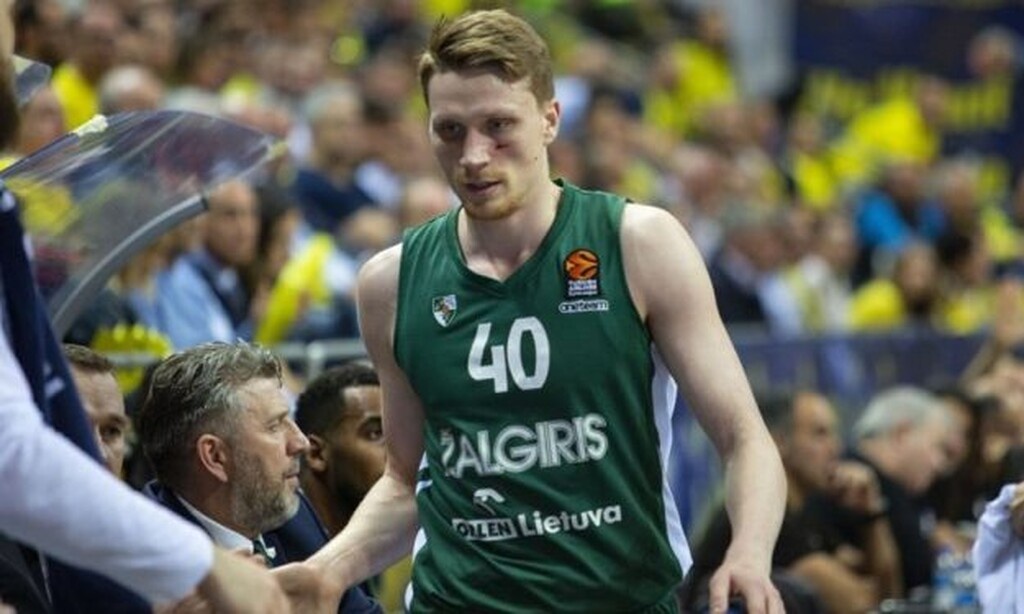 Ρεάλ Μαδρίτης: «Δένει» Κάρολ - Πάει για το «μπαμ» με Γκριγκόνις (video+photos)