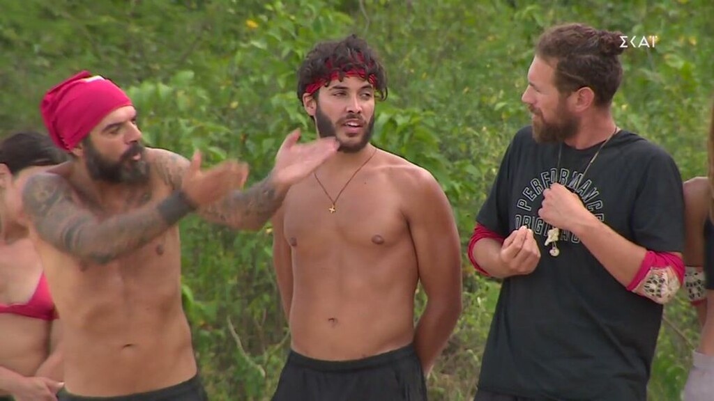 Survivor: Χοντρό σκηνικό και άγρια βρισίδια μόλις έκλεισαν οι κάμερες - «Άντε γαμ@#$» (photos+video)