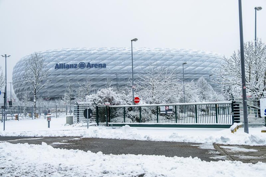 Champions League: Απίστευτες καταστάσεις - Το... έστρωσε στο Μόναχο (photos)