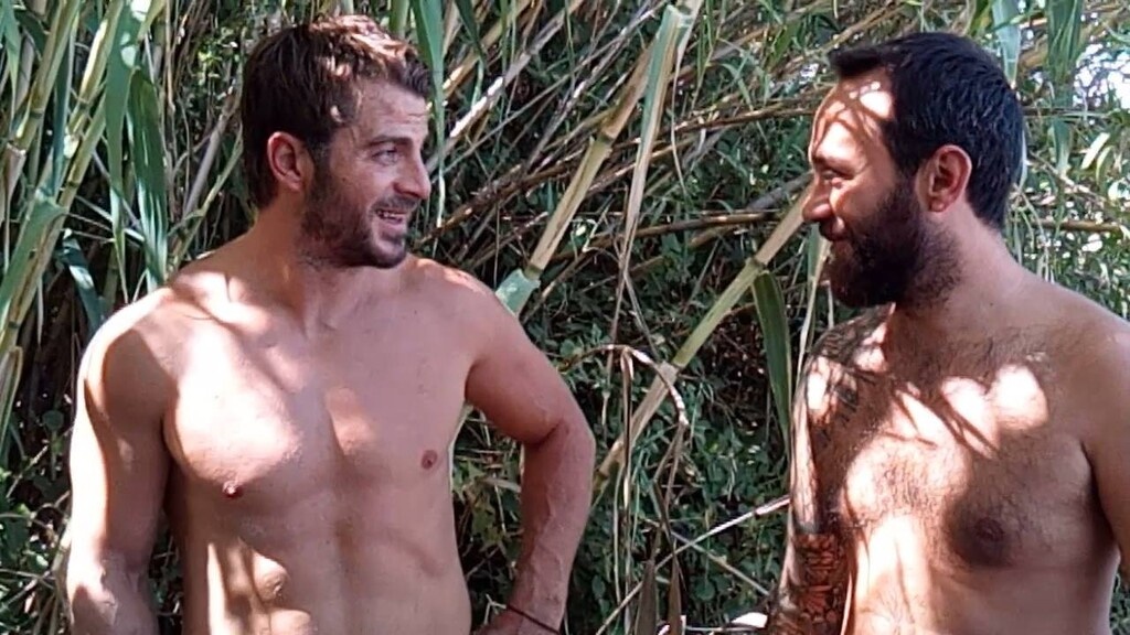Survivor: Άγριο κράξιμο στους παίκτες - «Έχουμε μπερδέψει την π@#$ με την βούρτσα» (photos+videos)