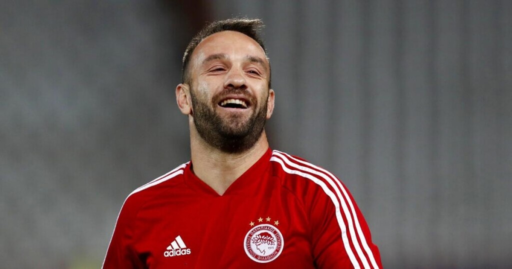 Ολυμπιακός: Κρίνεται των Βαλμπουενά και Σωκράτη