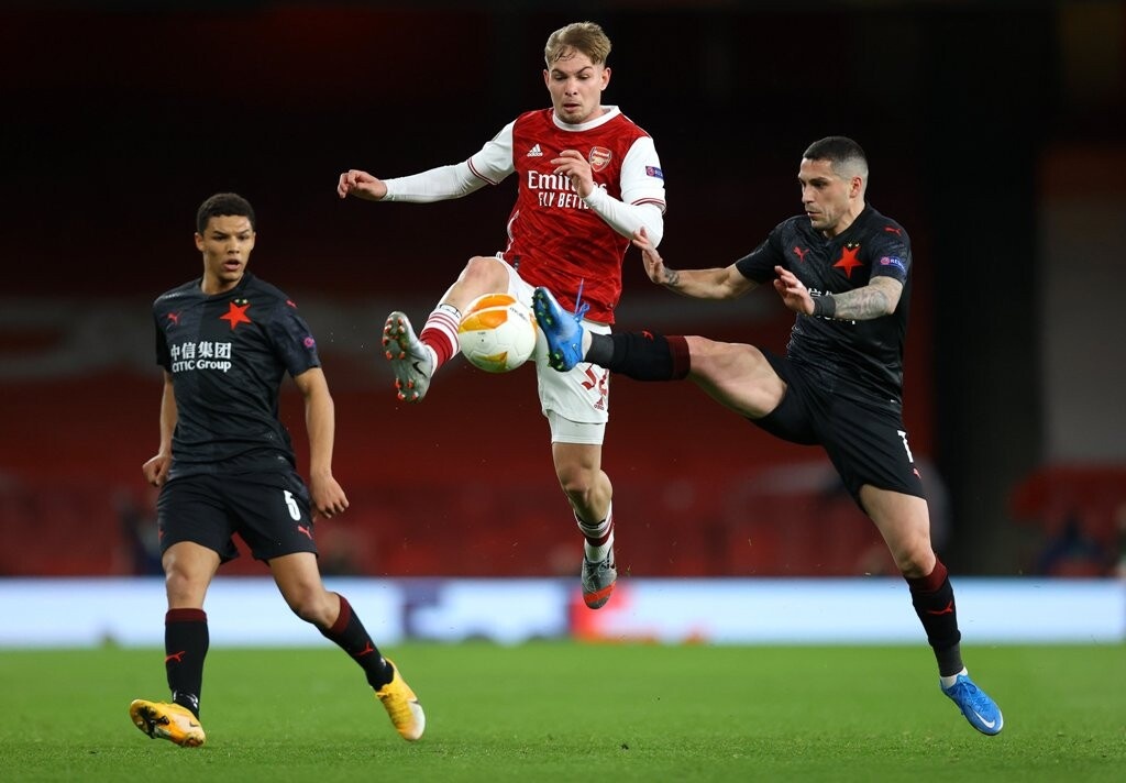 Europa League: «Κλείδωσε» την πρόκριση η Γιουνάιτεντ, απίστευτη ανατροπή η Ρόμα