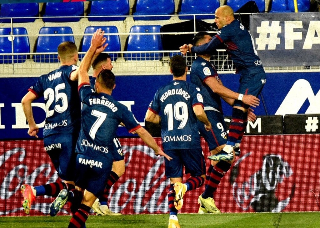 La Liga: Ένα βήμα… προς το θαύμα η Ουέσκα! (Photos)