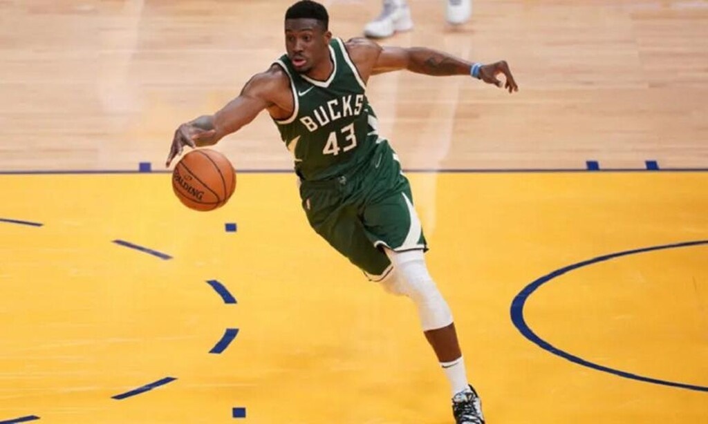 NBA: Η εξαιρετική εμφάνιση του Θανάση Αντετοκούνμπο (photos+video)