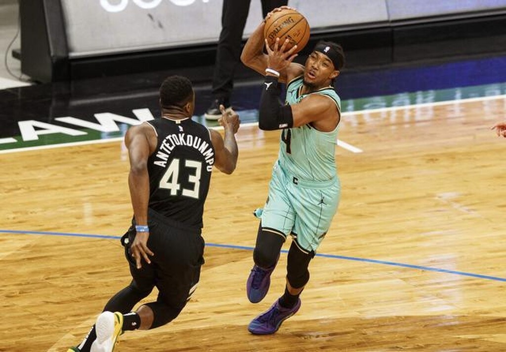 NBA: Η εξαιρετική εμφάνιση του Θανάση Αντετοκούνμπο (photos+video)