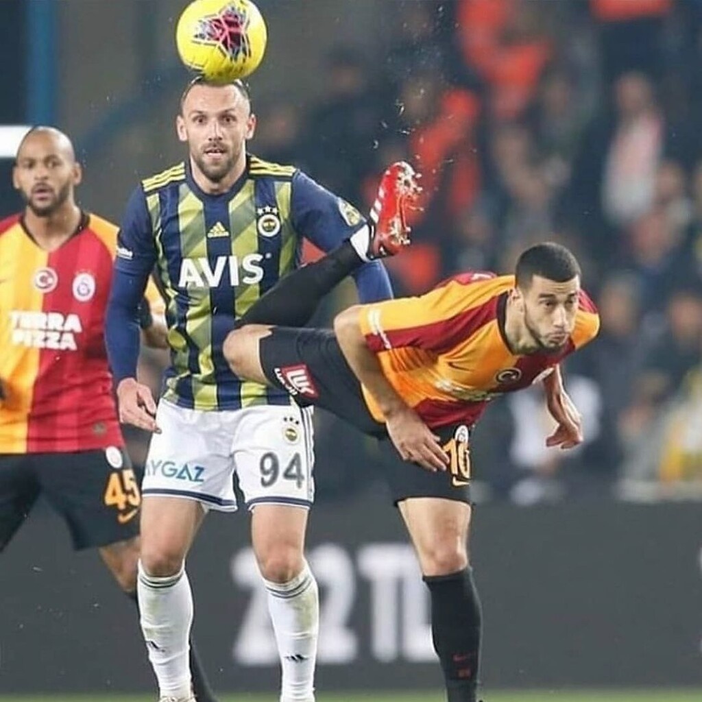 Ολυμπιακός: Σκληρή «μάχη» για Μπελχαντά - «Σφήνα» από «Αετούς» (photo+video)