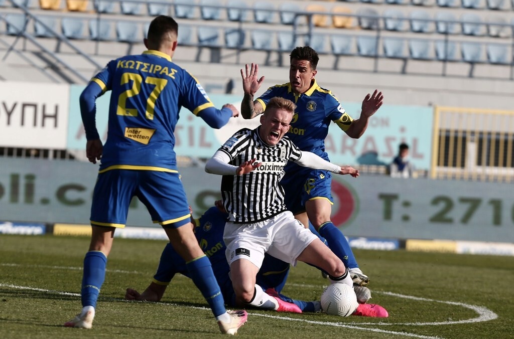 Super League: Η βαθμολογία μετά το Ολυμπιακός-Παναθηναϊκός