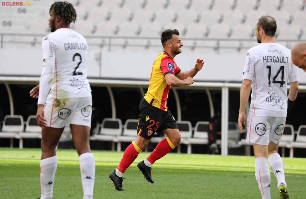 Ligue 1: Τεσσάρες η Σεντ Ετιέν και η Λανς (photos)