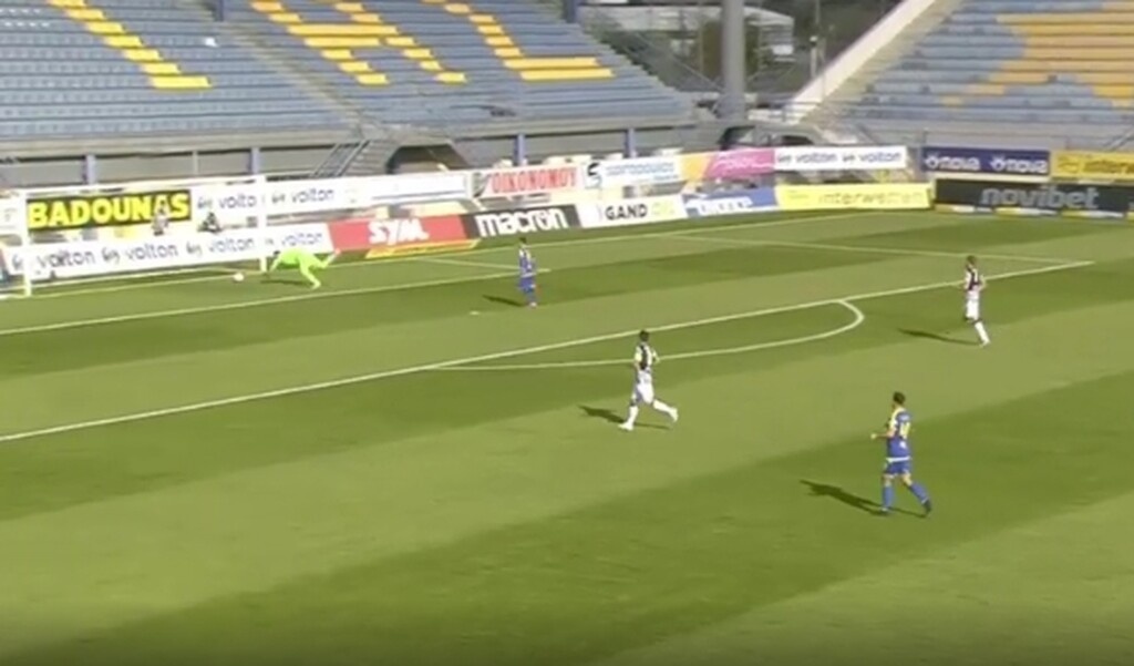 Αστέρας Τρίπολης-ΠΑΟΚ: Θα έμπαινε το αυτογκόλ της χρονιάς - Απίθανη γκάφα από Πασχαλάκη