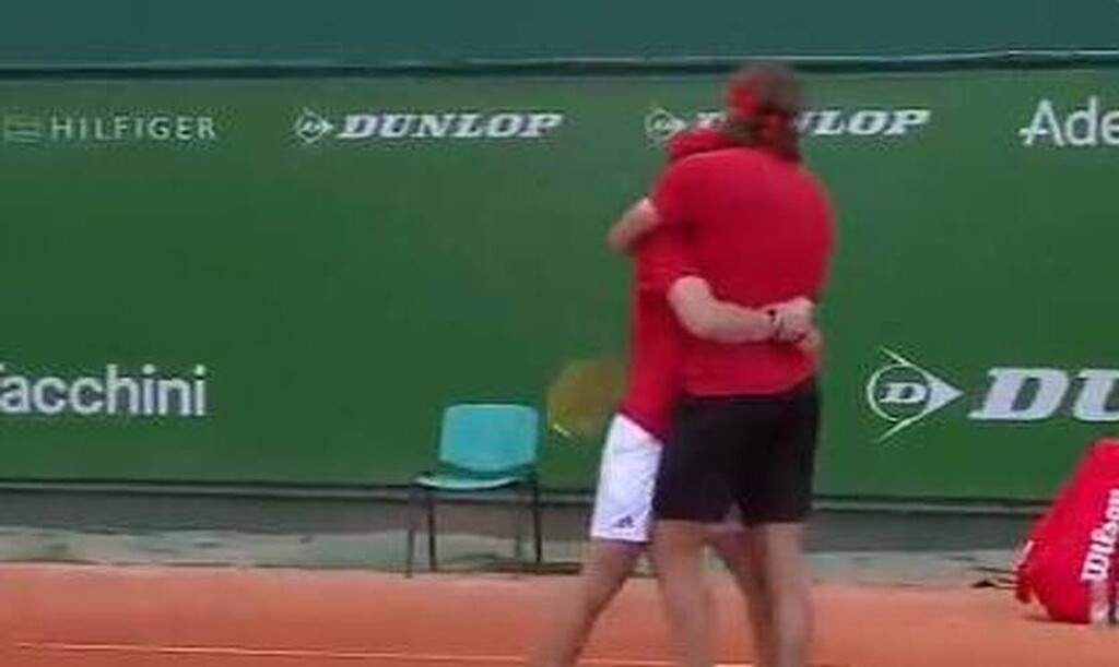 Monte Carlo Masters: Έξαλλος ο Τσιτσιπάς - Απίστευτη επίθεση στο διαιτητή (video)