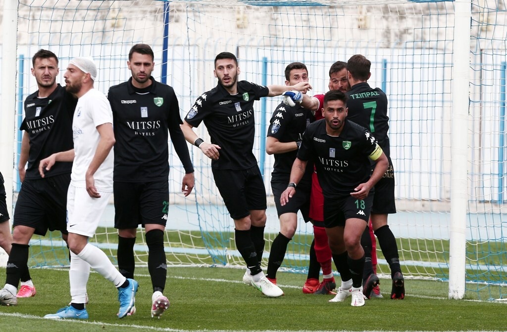 Football League: Έπιασε κορυφή η Καλαμάτα, ματσάρα στο «Ελ Πάσο»