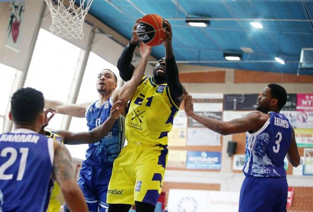 Λαύριο-Ηρακλής 105-77: Τον νίκησε και του ψαλίδισε τις ελπίδες για οκτάδα