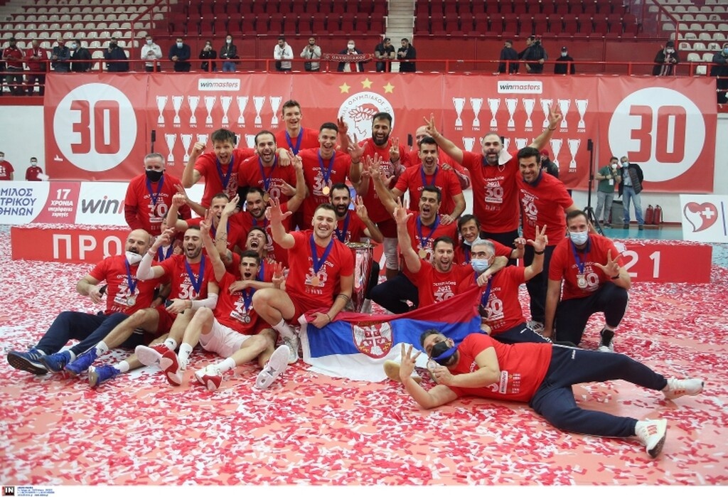 Volley League: Έτσι το σήκωσε ο Ολυμπιακός - H απονομή του πρωταθλήματος (photos+video)