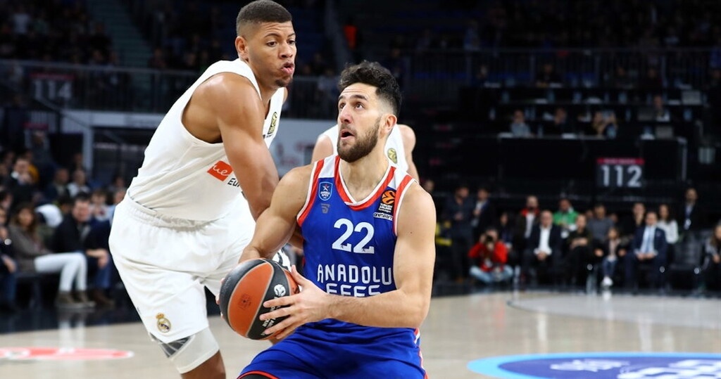 Αναντολού Εφές: Τα δεδομένα για Μίσιτς και το... βλέμμα στο ΝΒΑ (photos+video)