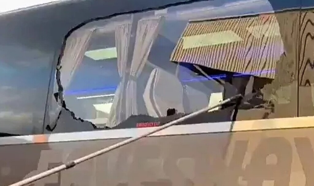 Λίβερπουλ - Ρεάλ Μαδρίτης: Επίθεση στο πούλμαν των Ισπανών με πέτρες και φωτοβολίδες (video+photos)