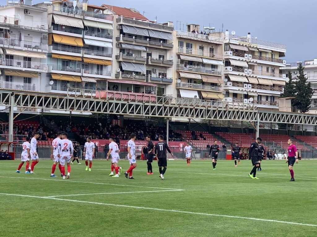 Football League: Έπιασε κορυφή η Καλαμάτα, ματσάρα στο «Ελ Πάσο»