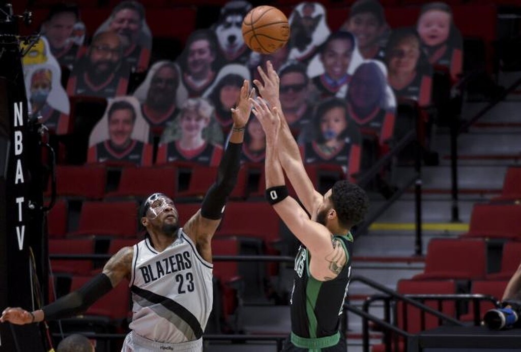 NBA: Η ματσάρα του Τέιτουμ απέναντι στους Μπλέιζερς (video)