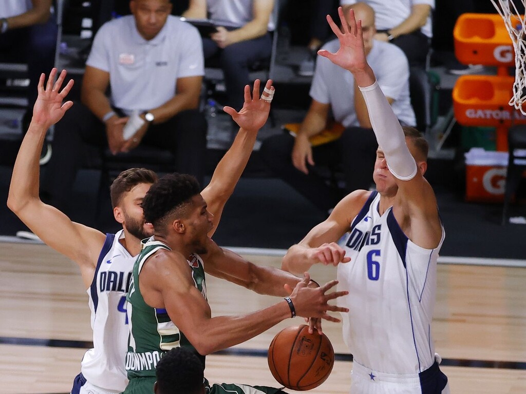 NBA: Προπονήθηκε ο Giannis - Έτοιμος με Τίμπεργουλφς
