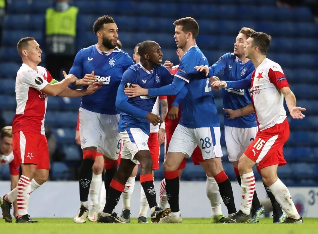 Ορατός κίνδυνος φυλάκισης για Κούντελα! (Photos)