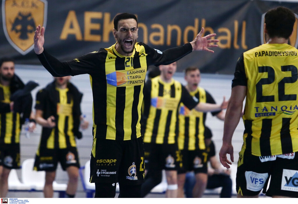 EHF European Cup: Μικρό προβάδισμα η ΑΕΚ για τελικό