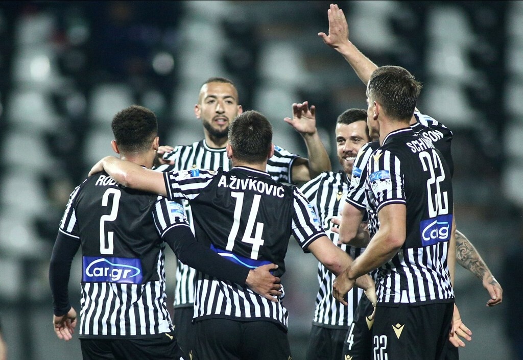 ΠΑΟΚ-Ολυμπιακός 2-0: Το «ασπρόμαυρο» πάρτι με Ζίβκοβιτς (photos+video)
