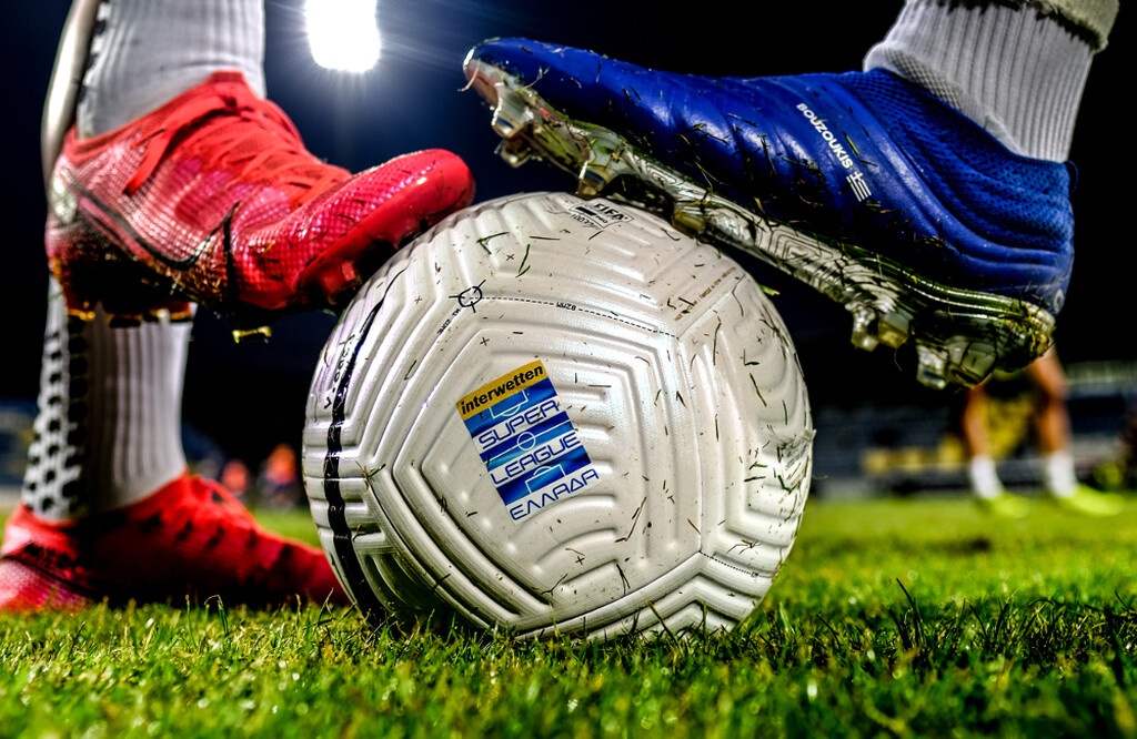 Έρευνα: Πολλά φάουλ και καθυστερήσεις στη Super League - Λίγος ο καθαρός χρόνος