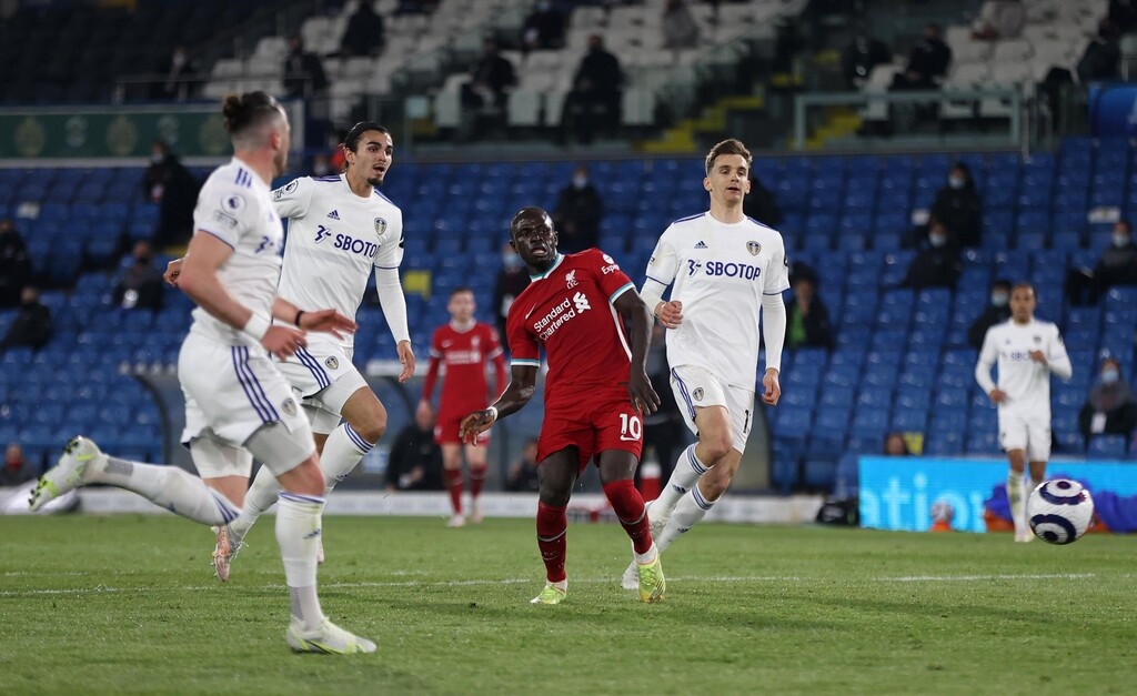 Premier League: Η Λιντς είπε στη Λίβερπουλ «κέρδισέ το» κι αυτή γκέλαρε! (video)