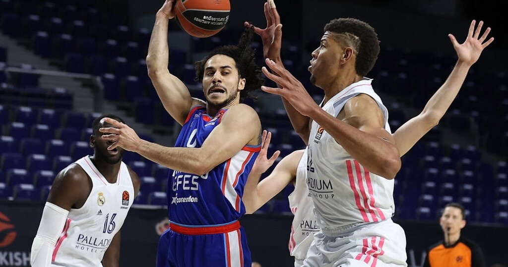 Euroleague: Ώρα... πλέι οφ σε Μιλάνο και Πόλη