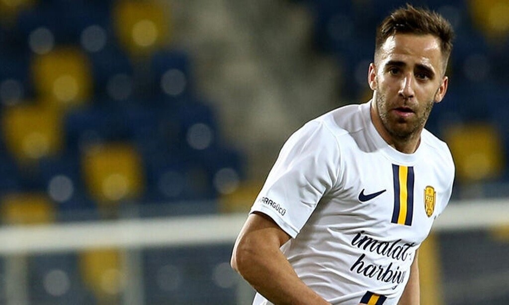 ΑΕΚ: Ειλημμένη απόφαση για δεξί μπακ - Ψηλά Έλληνας διεθνής (photos)