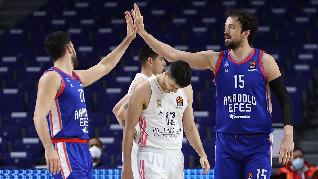 Euroleague: Ώρα... πλέι οφ σε Μιλάνο και Πόλη