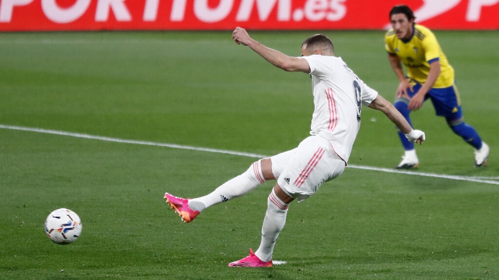 La Liga: Εύκολα την Κάντιθ κι «έπιασε» κορυφή η Ρεάλ! (Videos+Photos)