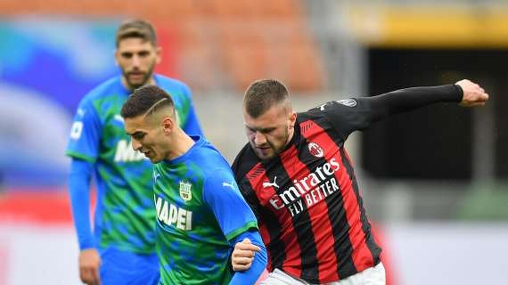 Serie A: Θέλει και Super League η Μίλαν, έχασε στο «Σαν Σίρο» απ’ τη Σασουόλο! (Video+Photos)