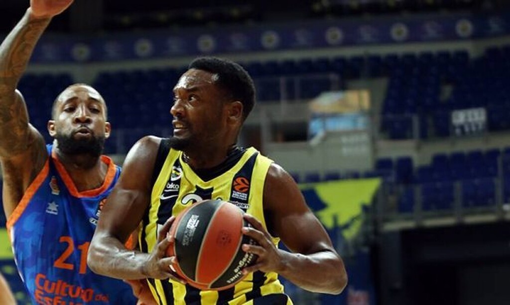 Ρωσικός «εμφύλιος» για Πιέρ (video+photos)