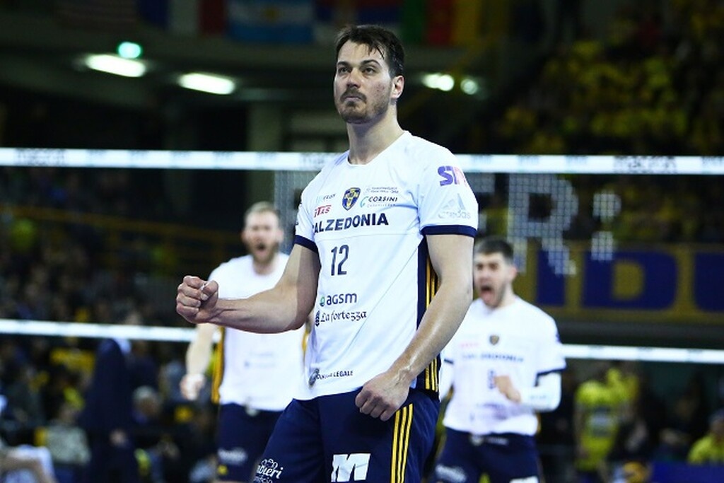 Ολυμπιακός: «Βόμβα» με Τζούριτς - Επιστρέφει στον Πειραιά μετά από 11 χρόνια (photos+video)