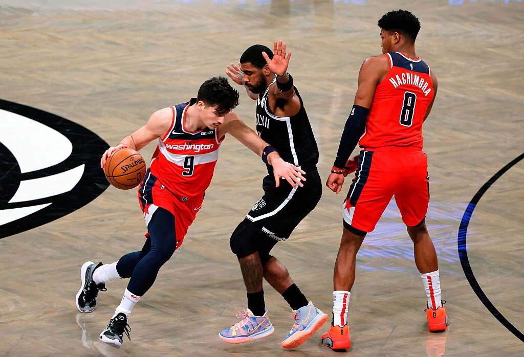 NBA: Πλήγμα με Αβντίγια - Χάνει τη σεζόν (video+photos)