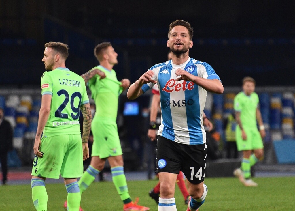 Serie A: «Καθάρισε» με πεντάρα τη Λάτσιο η Νάπολι, χαμός για το… σεντόνι! (Videos+Photos)