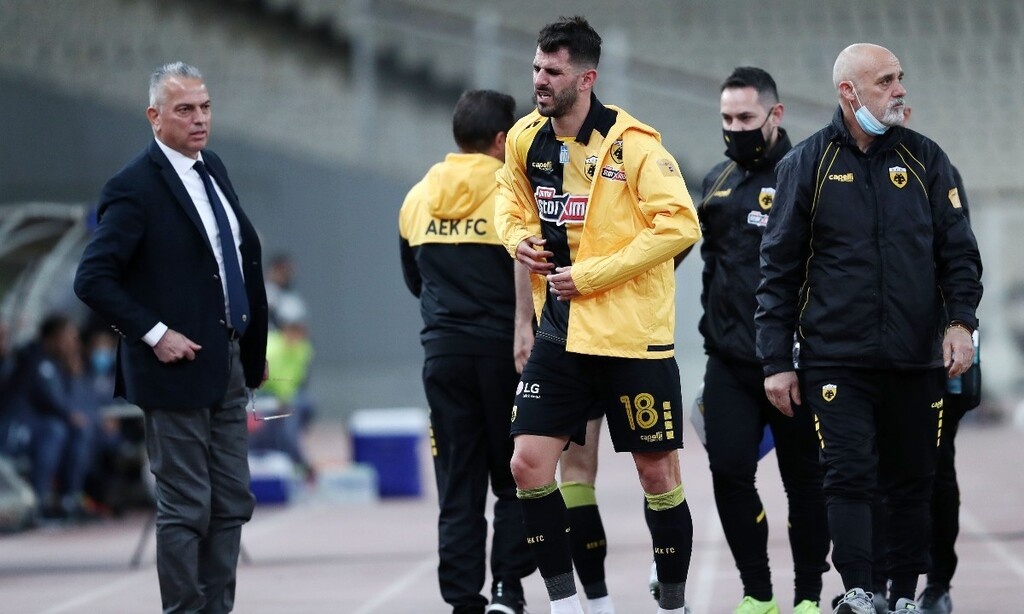 ΑΕΚ: Πλήγμα με Ολιβέιρα - Νοκ άουτ ο Πορτογάλος
