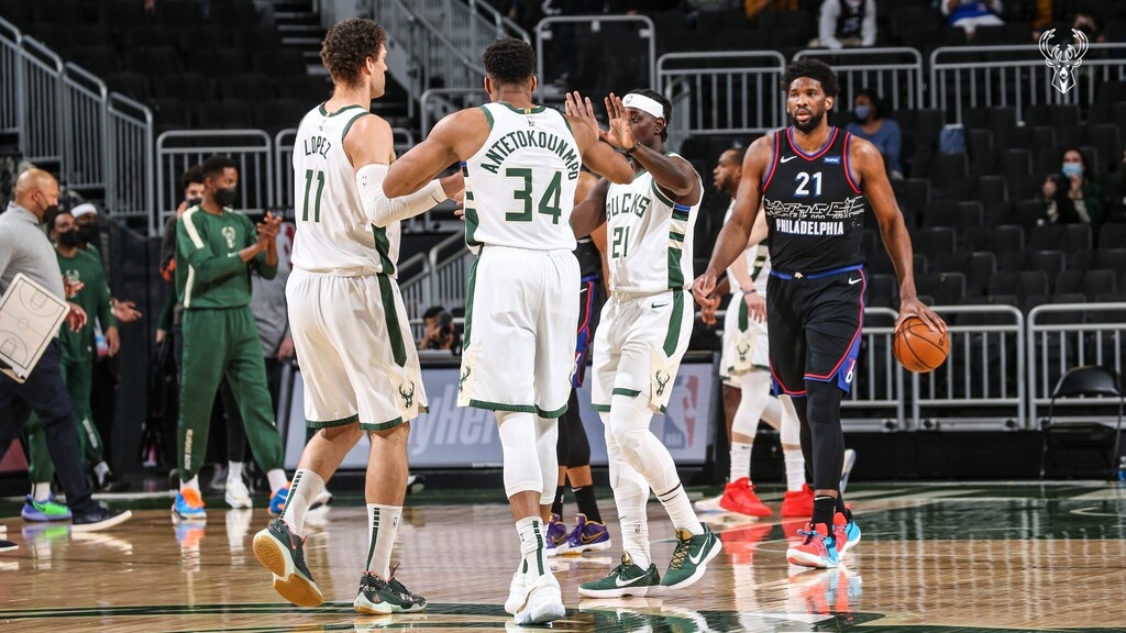 NBA: Οι Μπακς με σούπερ Giannis νίκησαν τους Σίξερς (photos+video)