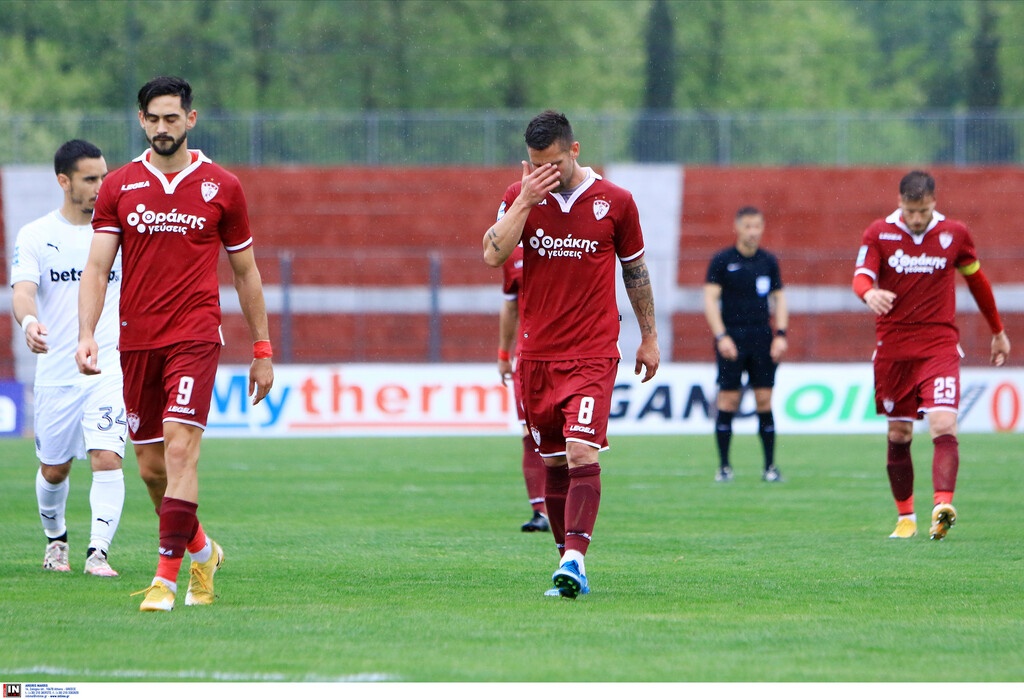 ΑΕΛ: Επίθεση σε Σιδηρόπουλο, Κλάτενμπεργκ – Πυρά σε ΠΑΣ Γιάννινα και Κάργα! (photos)